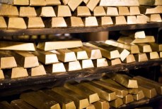 Сколько весит слиток золота?