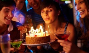 Как появилась традиция праздновать День рождения